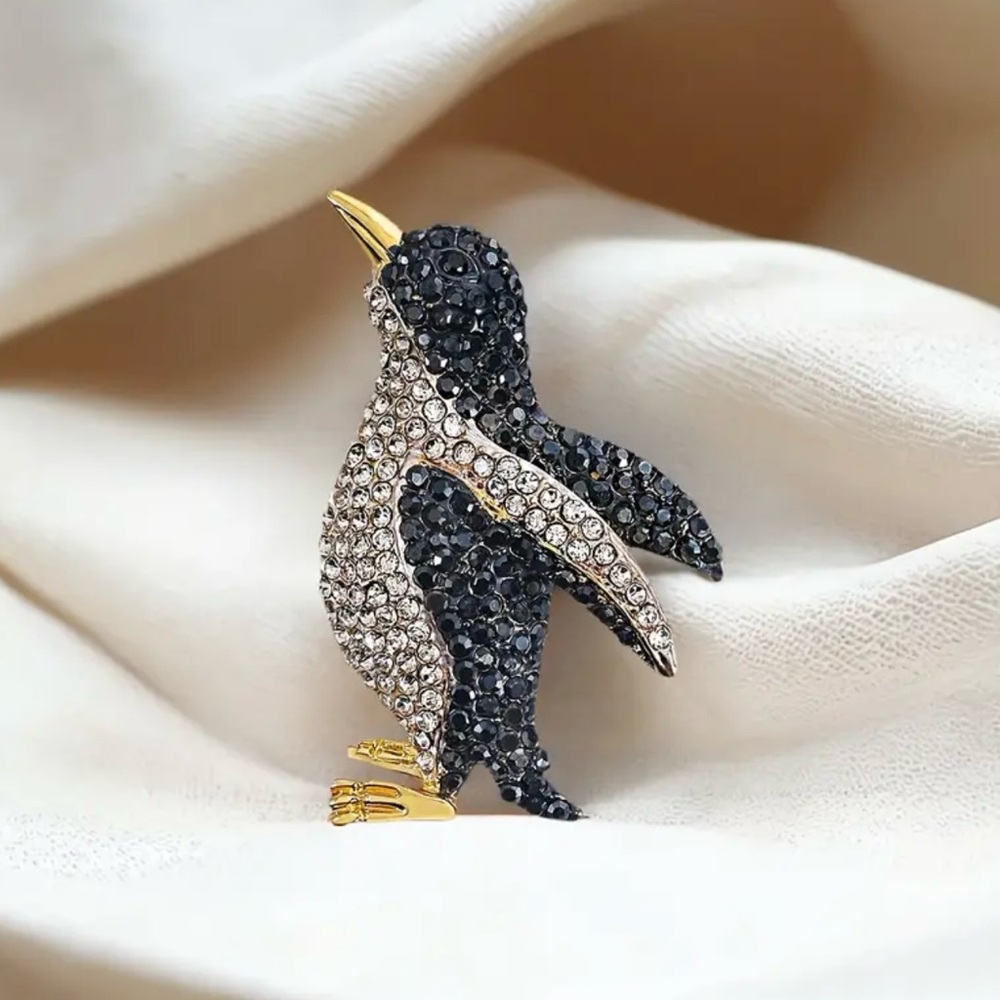 NWOT - Elegant Black and Silver Penguin Brooch